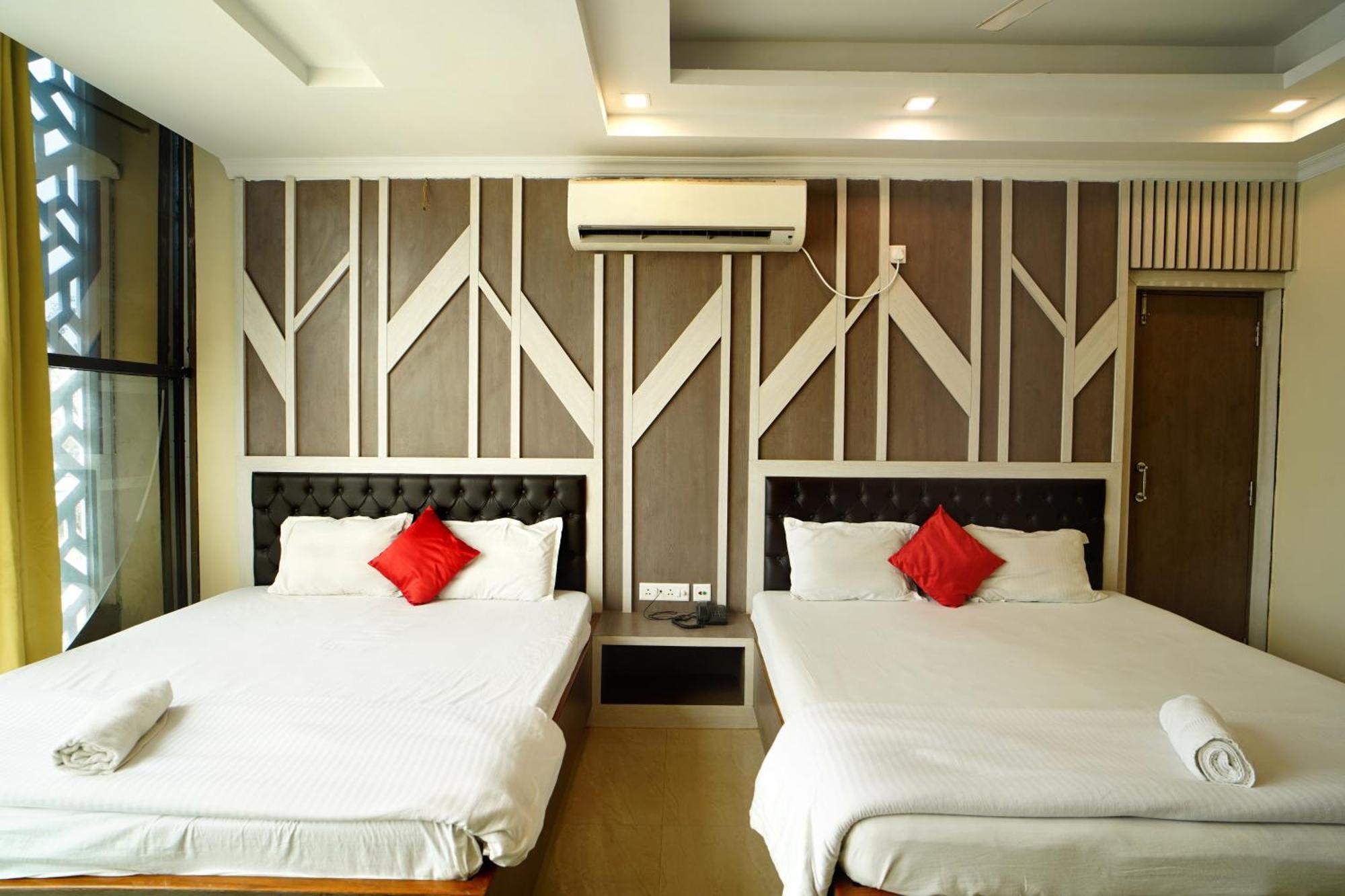 Royal Sea View !! Beach Front With Free Wifi !! Дигха Екстериор снимка