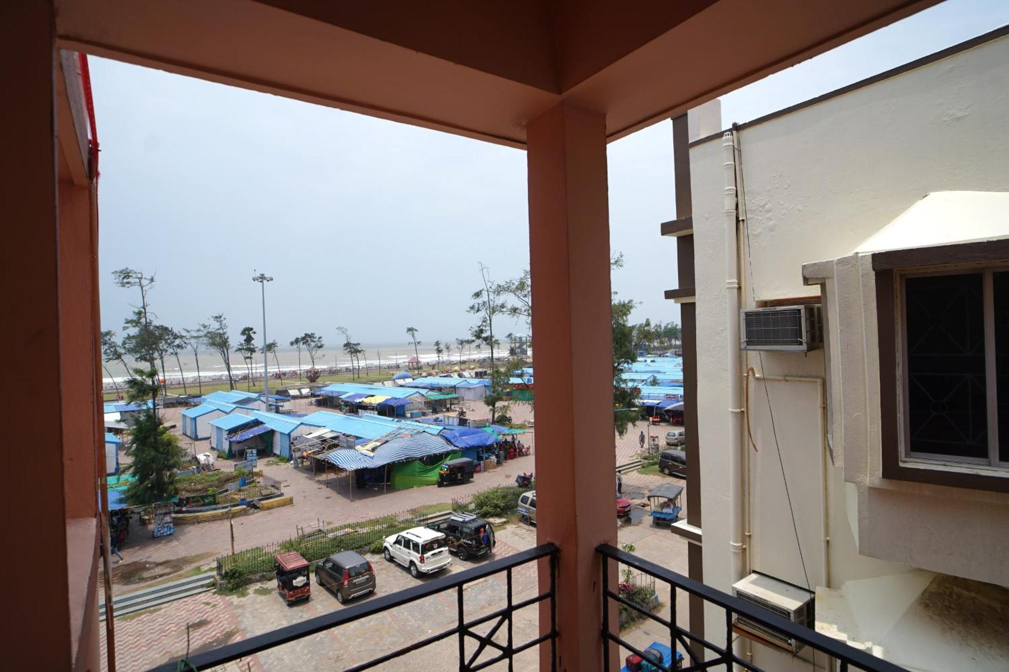 Royal Sea View !! Beach Front With Free Wifi !! Дигха Екстериор снимка