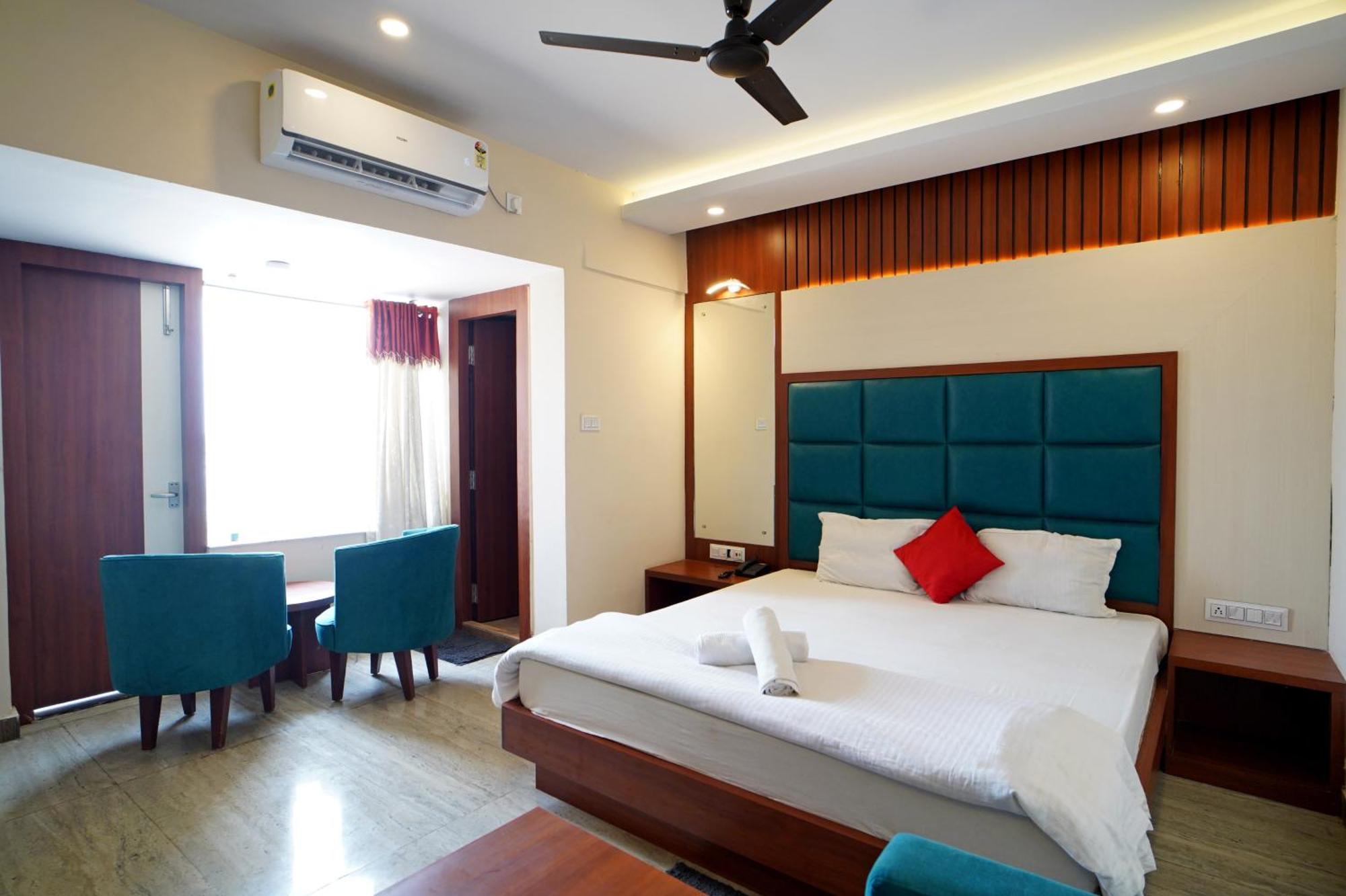 Royal Sea View !! Beach Front With Free Wifi !! Дигха Екстериор снимка