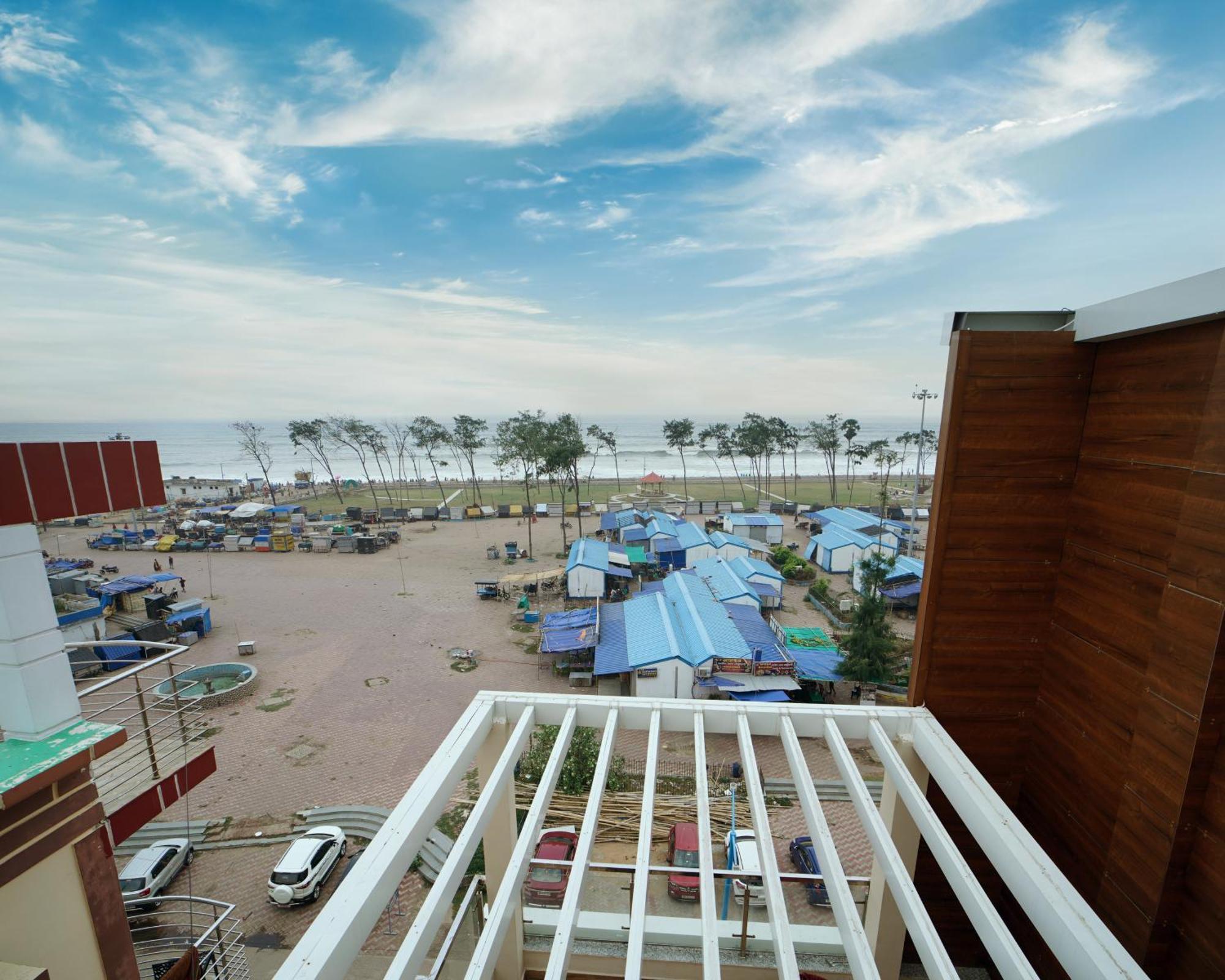 Royal Sea View !! Beach Front With Free Wifi !! Дигха Екстериор снимка