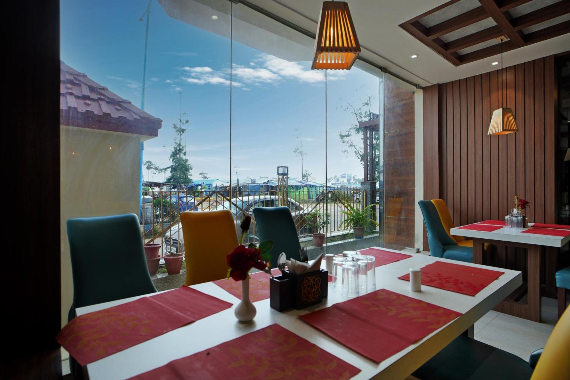 Royal Sea View !! Beach Front With Free Wifi !! Дигха Екстериор снимка